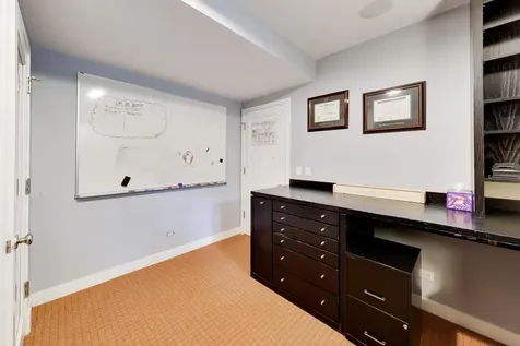 2010 West Bradley Place Chicago IL 60618