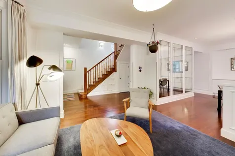 2010 West Bradley Place Chicago IL 60618