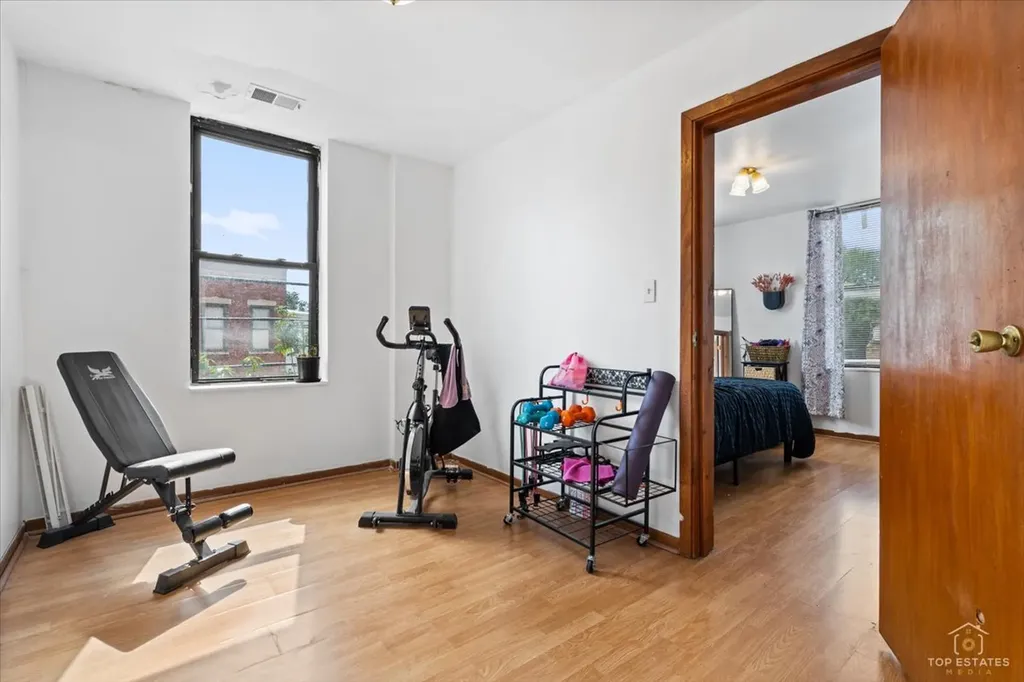 535 West 31st Street Chicago IL 60616
