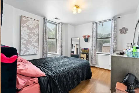 535 West 31st Street Chicago IL 60616