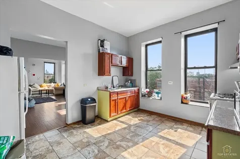 535 West 31st Street Chicago IL 60616