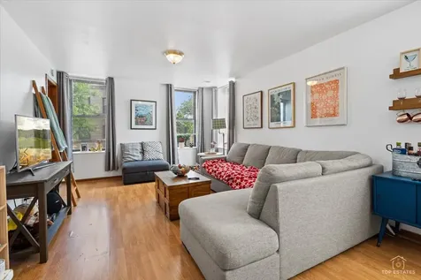 535 West 31st Street Chicago IL 60616
