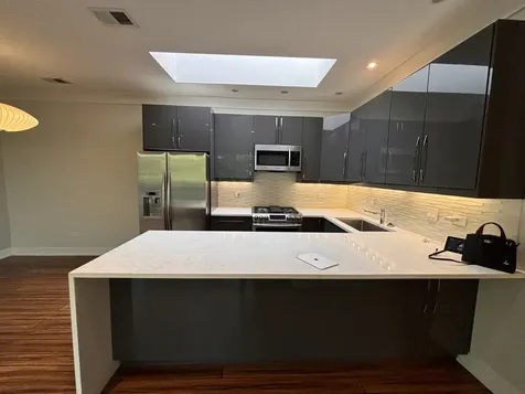 4003 South Calumet Avenue Chicago IL 60653