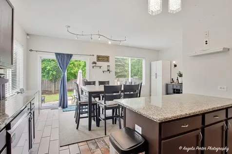 422 West Savoy Drive Round Lake IL 60073