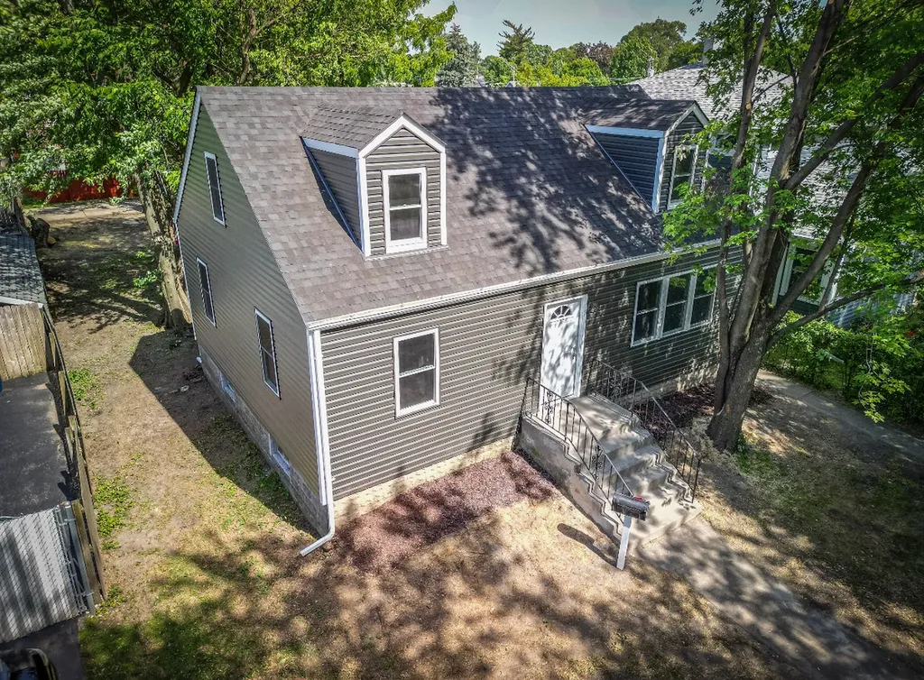 9139 Tulley Avenue Oak Lawn IL 60453
