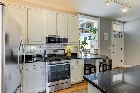 2101 North Hudson Avenue Chicago IL 60614