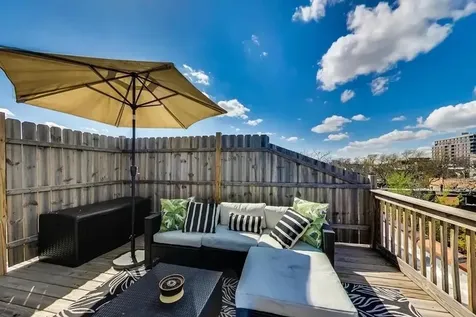 2101 North Hudson Avenue Chicago IL 60614