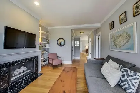 2101 North Hudson Avenue Chicago IL 60614