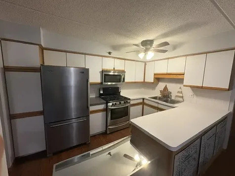 6701 North Milwaukee Avenue Niles IL 60714