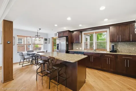 7910 Babb Avenue Skokie IL 60077