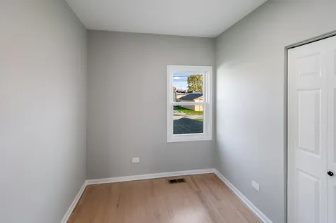 505 Greenbay Avenue Calumet City IL 60409