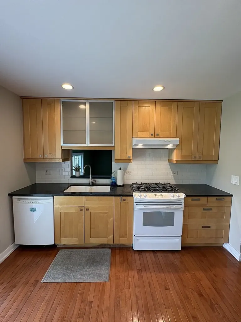 237 Aspen Drive Bolingbrook IL 60440