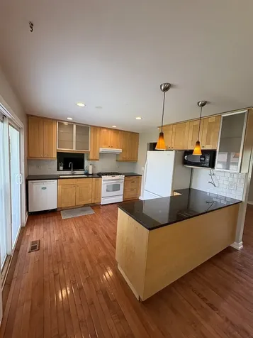 237 Aspen Drive Bolingbrook IL 60440