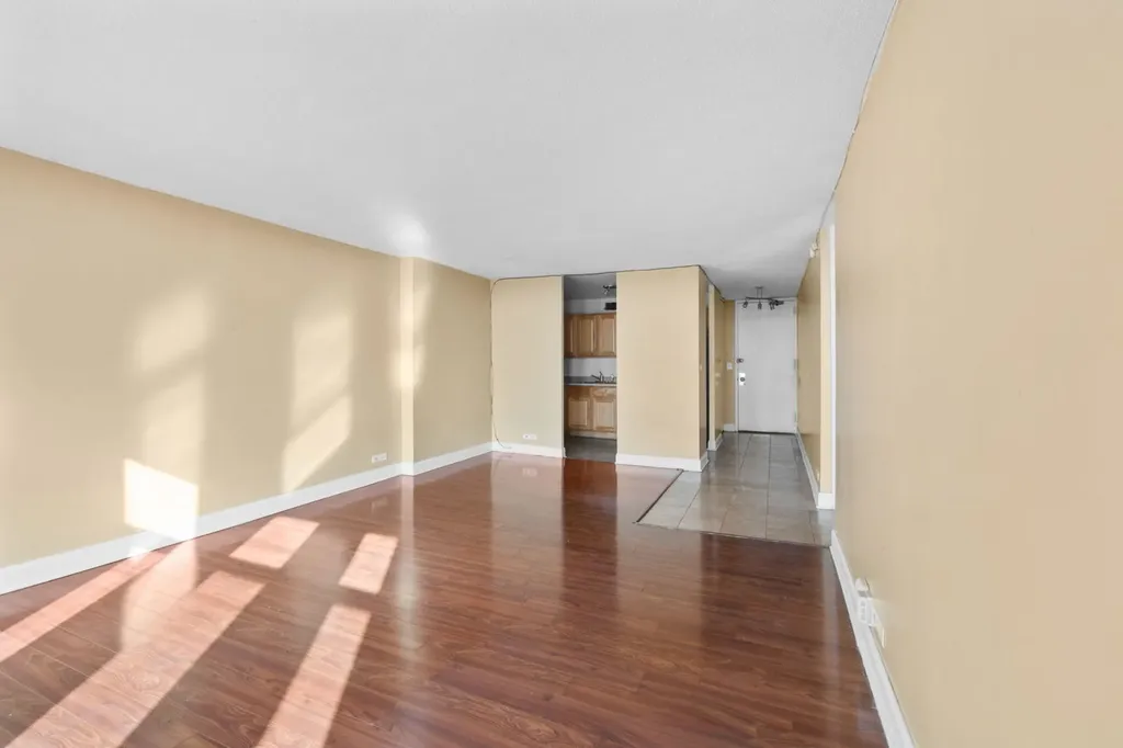 6700 South South Shore Drive Chicago IL 60649