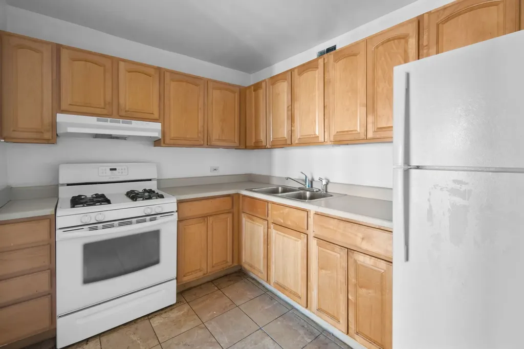 6700 South South Shore Drive Chicago IL 60649