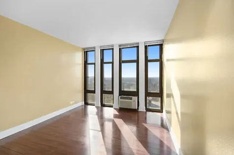 6700 South South Shore Drive Chicago IL 60649