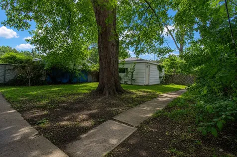 1530 Forest Avenue Calumet City IL 60409