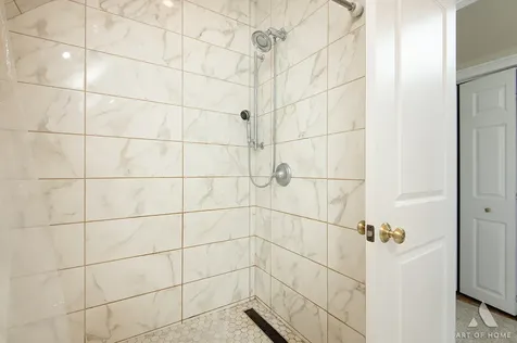 2821 North Springfield Avenue Chicago IL 60618