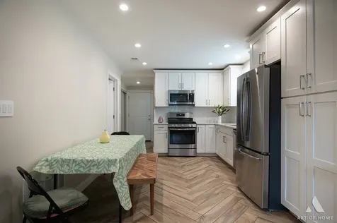 2821 North Springfield Avenue Chicago IL 60618