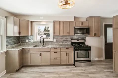 191 Kathleen Lane Chicago Heights IL 60411
