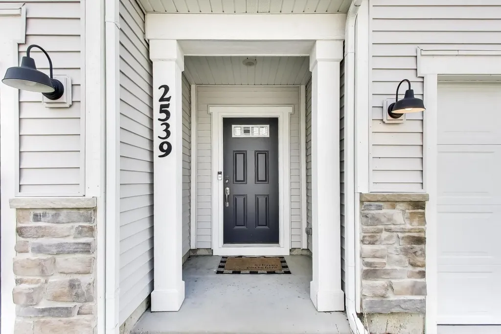 2539 Geranium Way Rolling Meadows IL 60008
