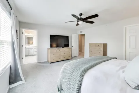 2539 Geranium Way Rolling Meadows IL 60008