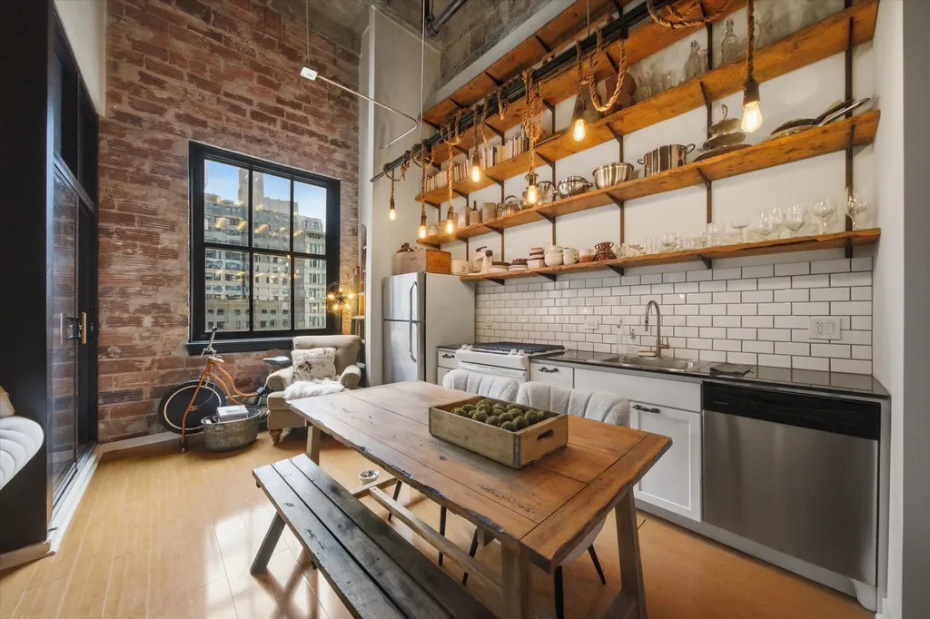 20 North State Street Chicago IL 60602