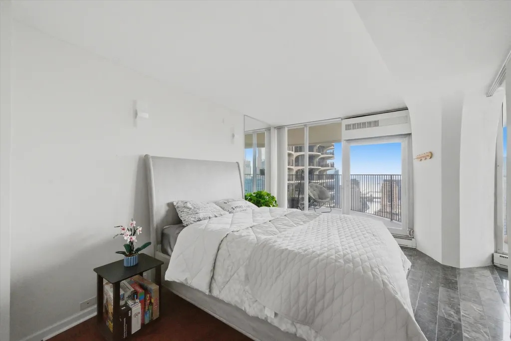300 North State Street Chicago IL 60654