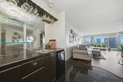 300 North State Street Chicago IL 60654