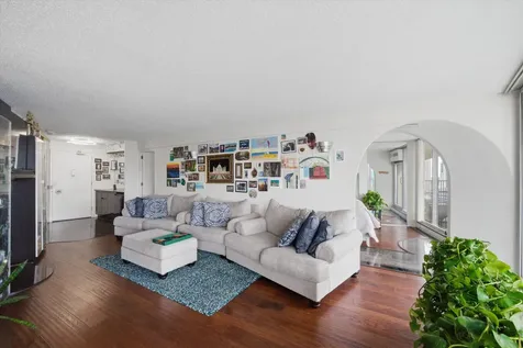 300 North State Street Chicago IL 60654