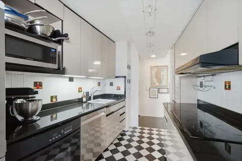 300 North State Street Chicago IL 60654