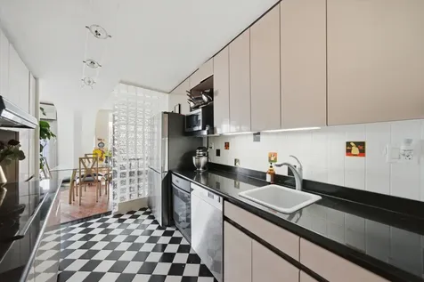 300 North State Street Chicago IL 60654