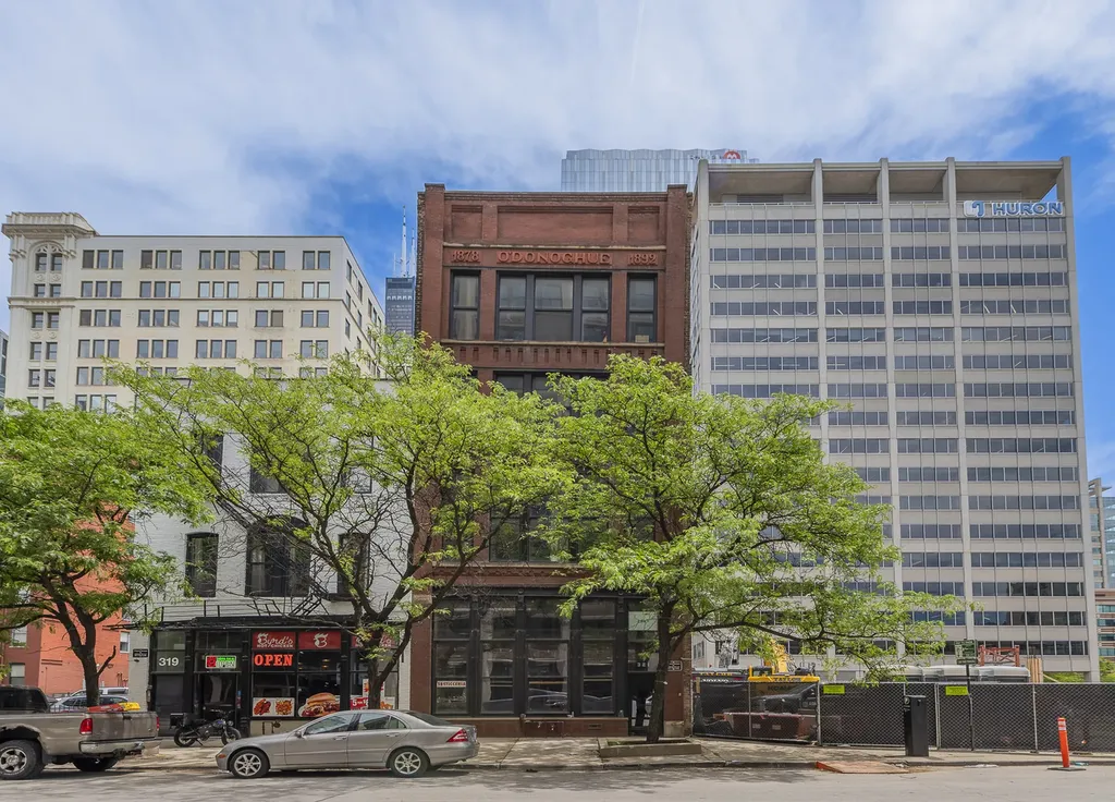 321 South Jefferson Street Chicago IL 60661
