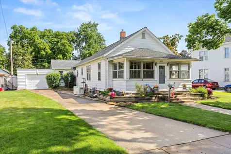 832 East Jefferson Street Morris IL 60450