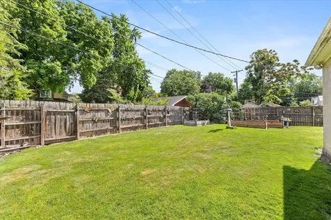 832 East Jefferson Street Morris IL 60450
