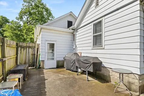 832 East Jefferson Street Morris IL 60450