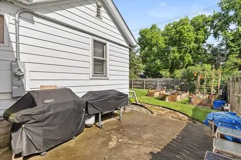 832 East Jefferson Street Morris IL 60450