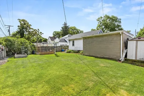 832 East Jefferson Street Morris IL 60450