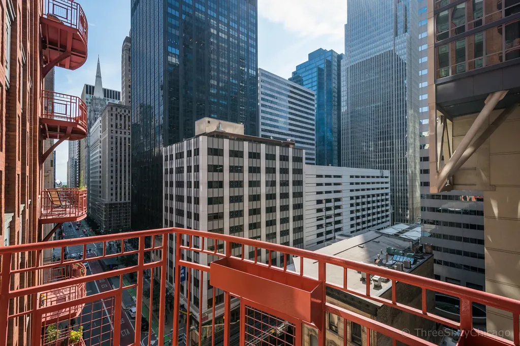 208 West Washington Street Chicago IL 60606
