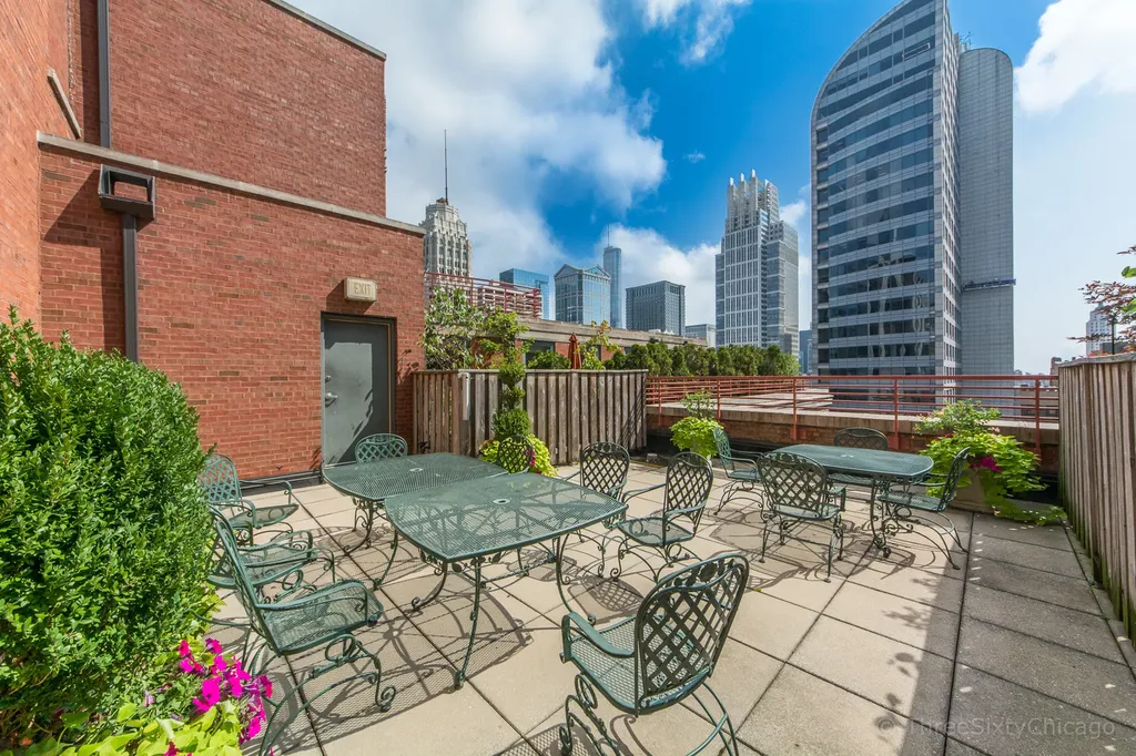 208 West Washington Street Chicago IL 60606