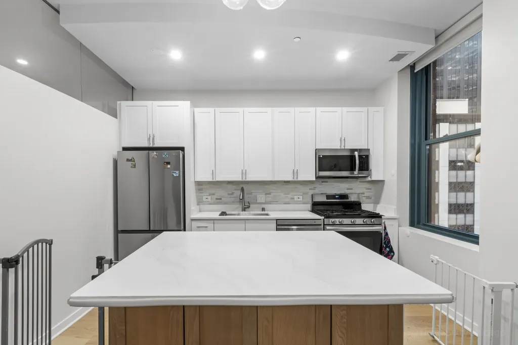 208 West Washington Street Chicago IL 60606