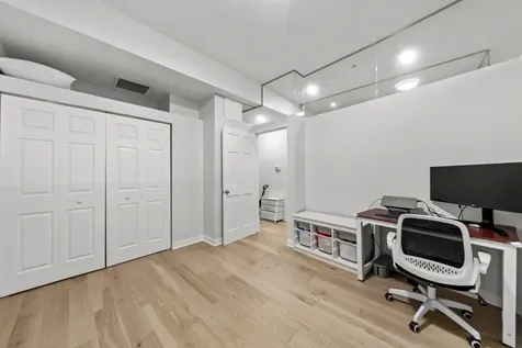 208 West Washington Street Chicago IL 60606