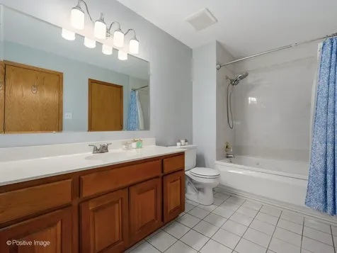 15606 Centennial Court Orland Park IL 60462