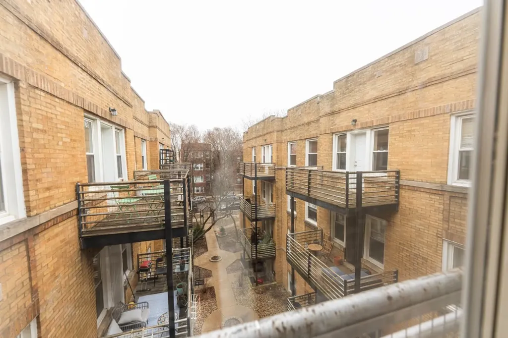 4606 North Monticello Avenue Chicago IL 60625