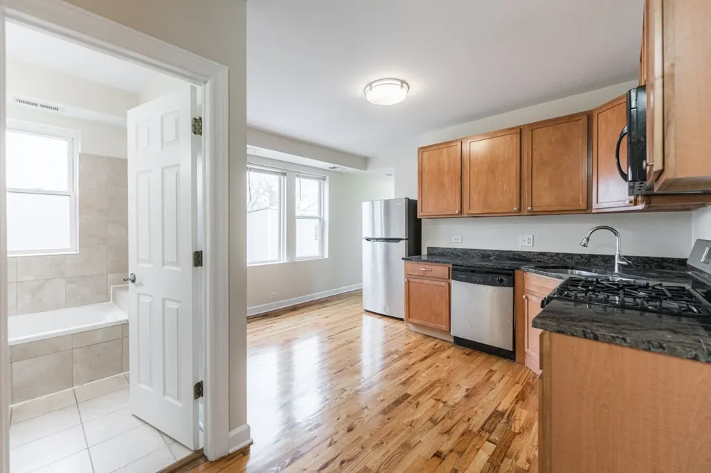 4606 North Monticello Avenue Chicago IL 60625