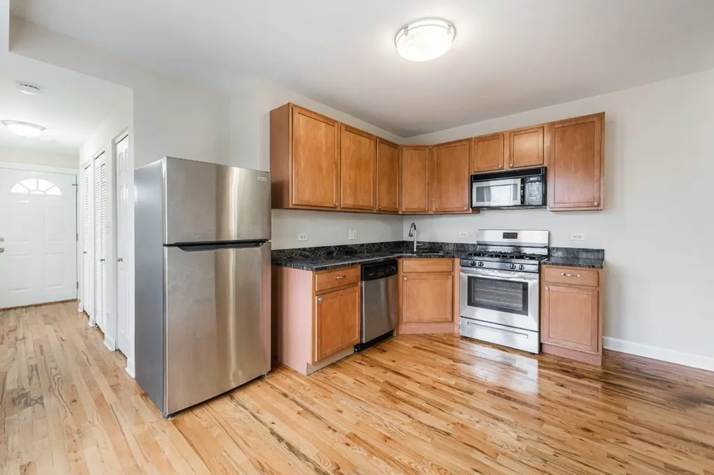 4606 North Monticello Avenue Chicago IL 60625