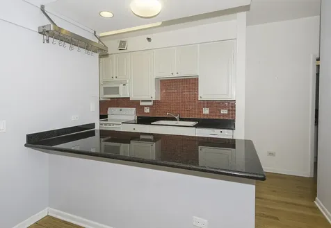 435 West Erie Street Chicago IL 60654
