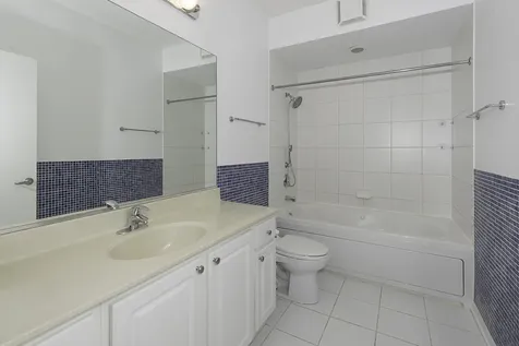 435 West Erie Street Chicago IL 60654