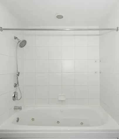 435 West Erie Street Chicago IL 60654