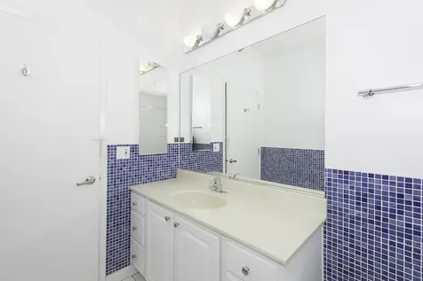 435 West Erie Street Chicago IL 60654
